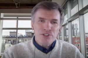 "Немедийная" Харрис обыграла медийного Трампа на его поле