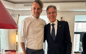 Клопотенко: Просто. Госсекретарь США Энтони Блинкен. Просто поел сегодня в "100 років тому вперед"