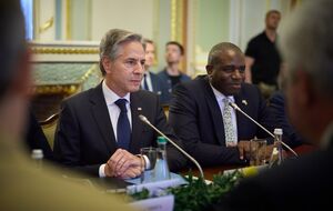 Візит Блінкена й Леммі до Києва для зустрічі із Зеленським не відбувся б 11 вересня, якби не ухвалили позитивне рішення щодо Storm Shadow, зазначили ЗМІ