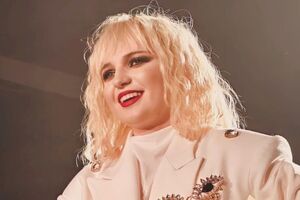 В образе Klavdia Petrivna выступает 19-летняя артистка Соломия Опрышко