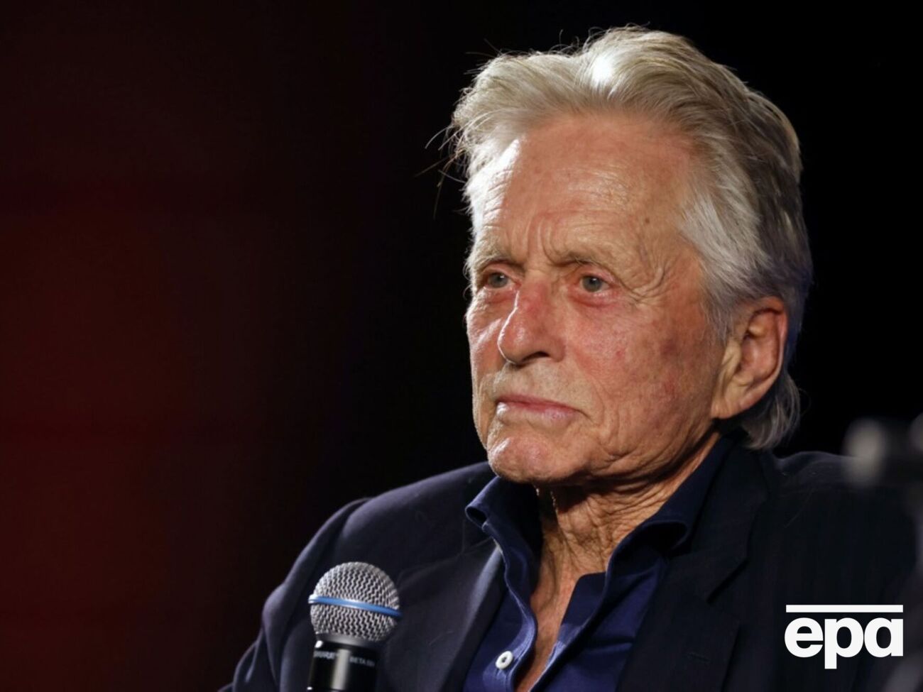 Дуглас: Я зроблю свій внесок, і, сподіваюся, ви зробите його також