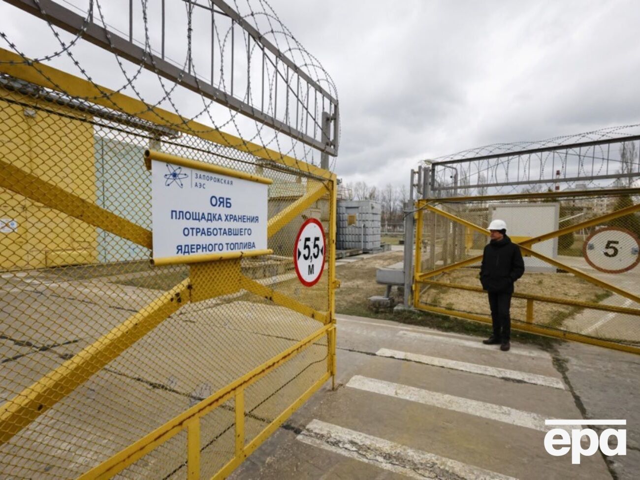 Понад 70 російських БПЛА й більше як 30 ракет пролетіли біля АЕС за менше ніж місяць, повідомили в "Енергоатомі"