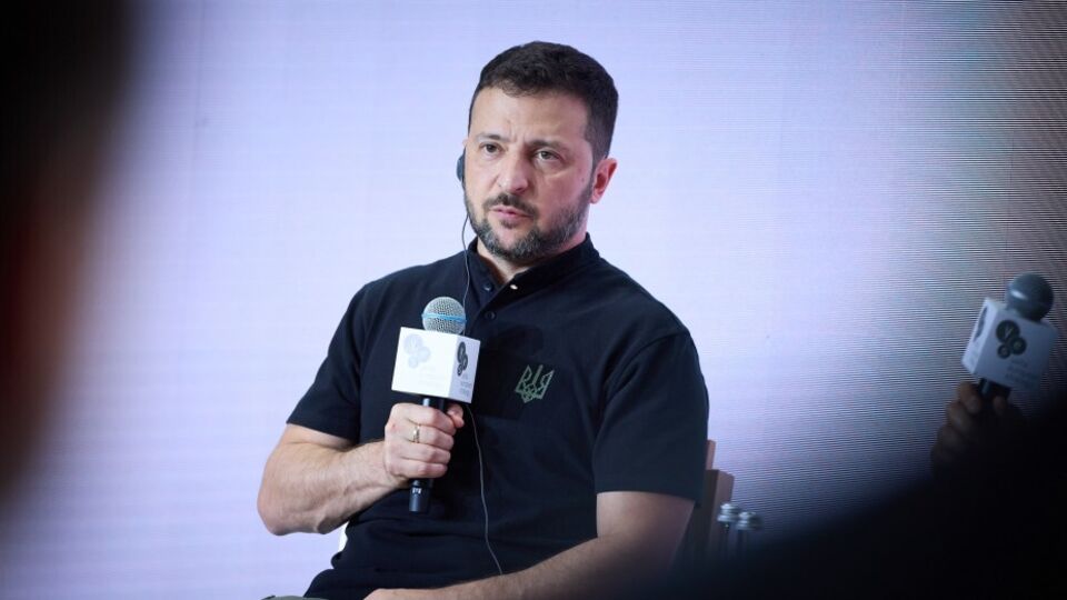 Ситуація на фронті в Україні й Курська операція є "пов'язаними речами", зазначив Зеленський