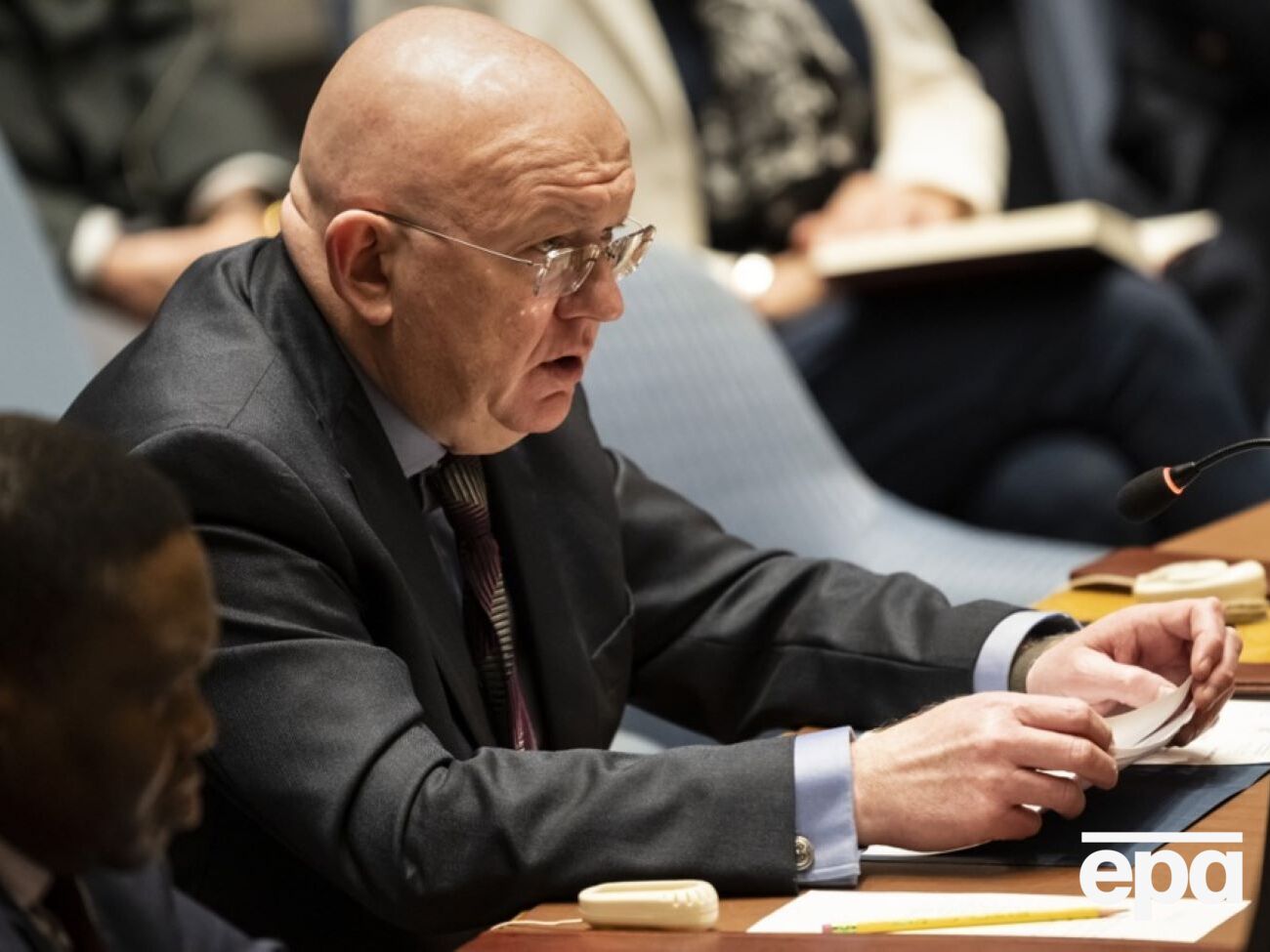 Если союзники Украины позволят бить своим оружием по российской территории, это будет означать войну между НАТО и РФ, заявил Небензя