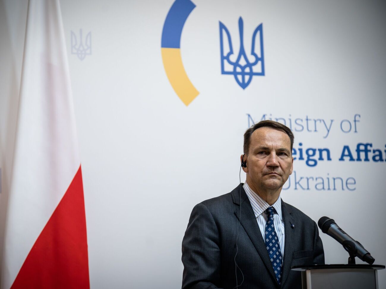 Польща внесе €50 млн цього року і ще €50 млн наступного в чеську ініціативу щодо закупівлі снарядів для України, зазначив Сікорський