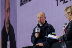 Шмигаль пообіцяв оновлення системи бронювання співробітників для бізнесу