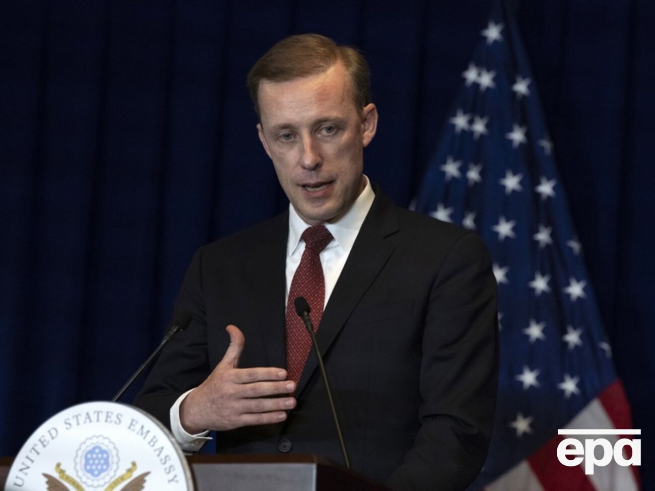 Салліван розповів про роботу над новим пакетом допомоги