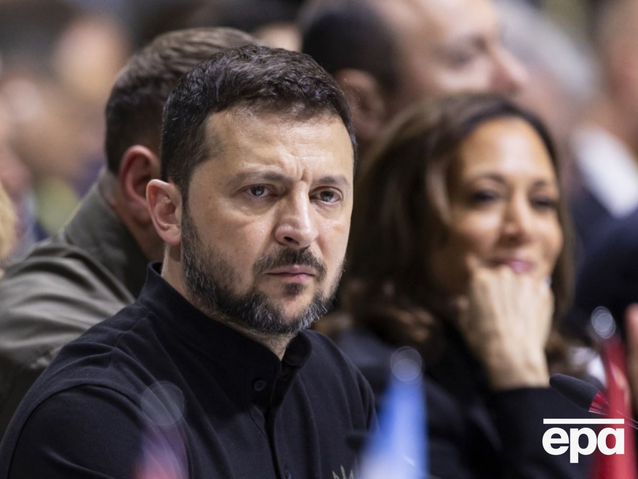 По данным Bild, президент Зеленский планирует в ближайшие недели в США презентовать Байдену, Харрис и Трампу план победы Украины