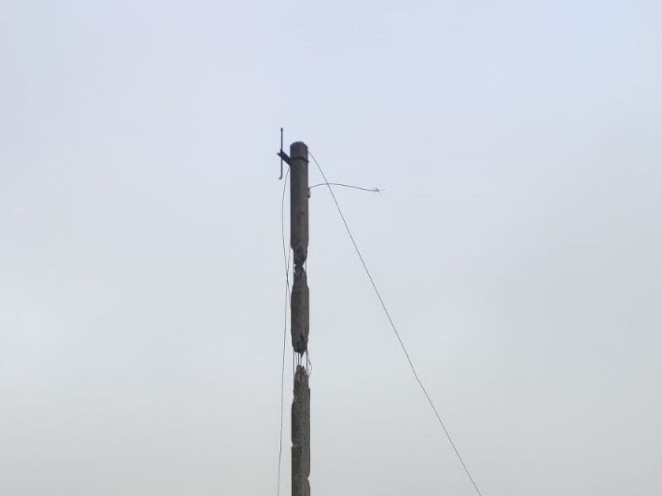 Утром россияне повредили инфраструктурный объект и обесточили север области, сообщил Филашкин