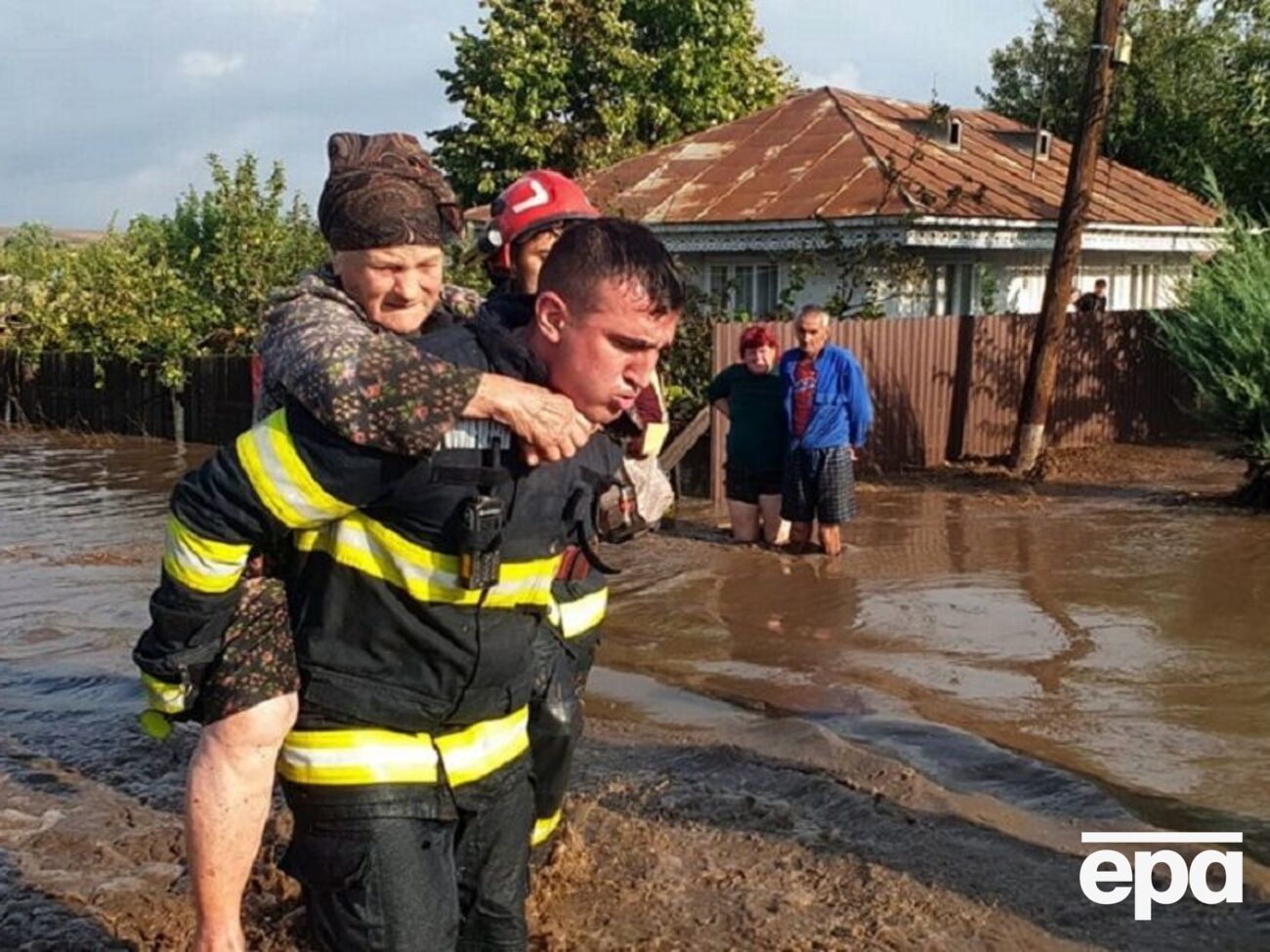 Негода вирує зокрема в Румунії