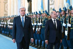 Токаев "по просьбе гостя" высказался о войне и "непобедимости" РФ