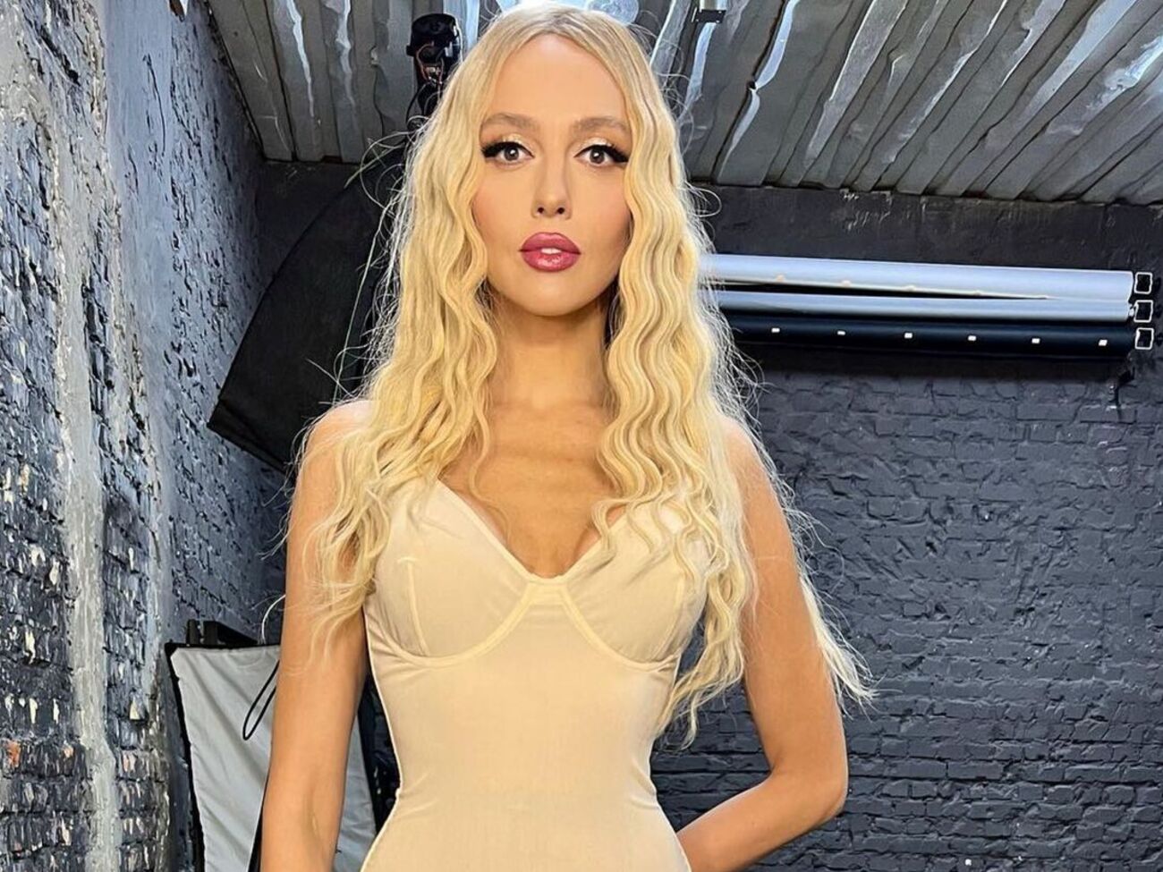 Полякова вышла замуж за Буряковского 11 сентября 2004 года