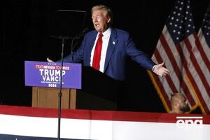 В окружении Трампа считают, что нет времени ждать, пока он станет президентом во второй раз, и требуют от Байдена и Харрис начать переговоры с РФ