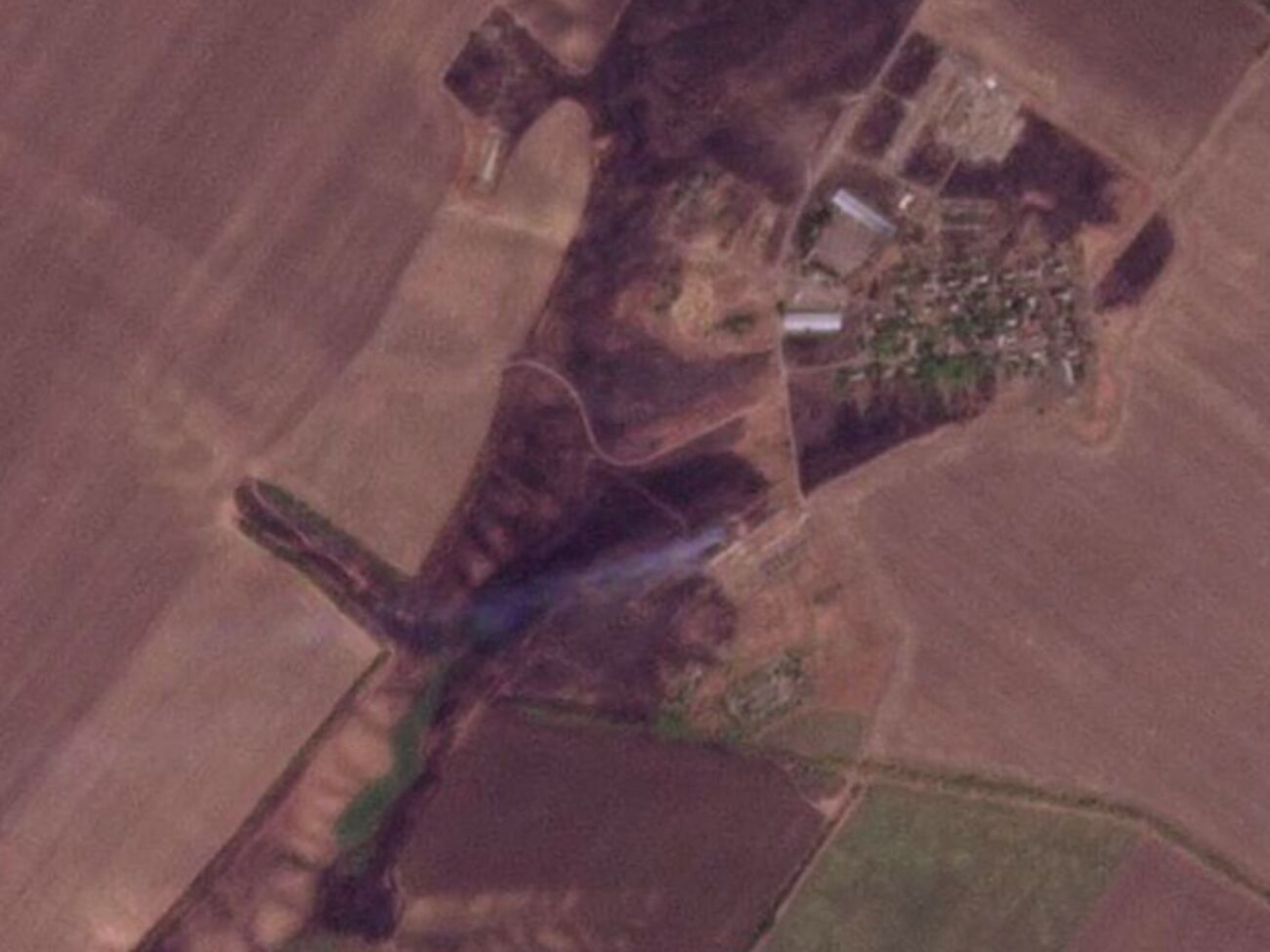 Сліди пожеж і детонації зафіксували у трьох різних місцях