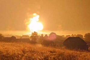 Уранці пожежа й детонація тривали – ЗМІ