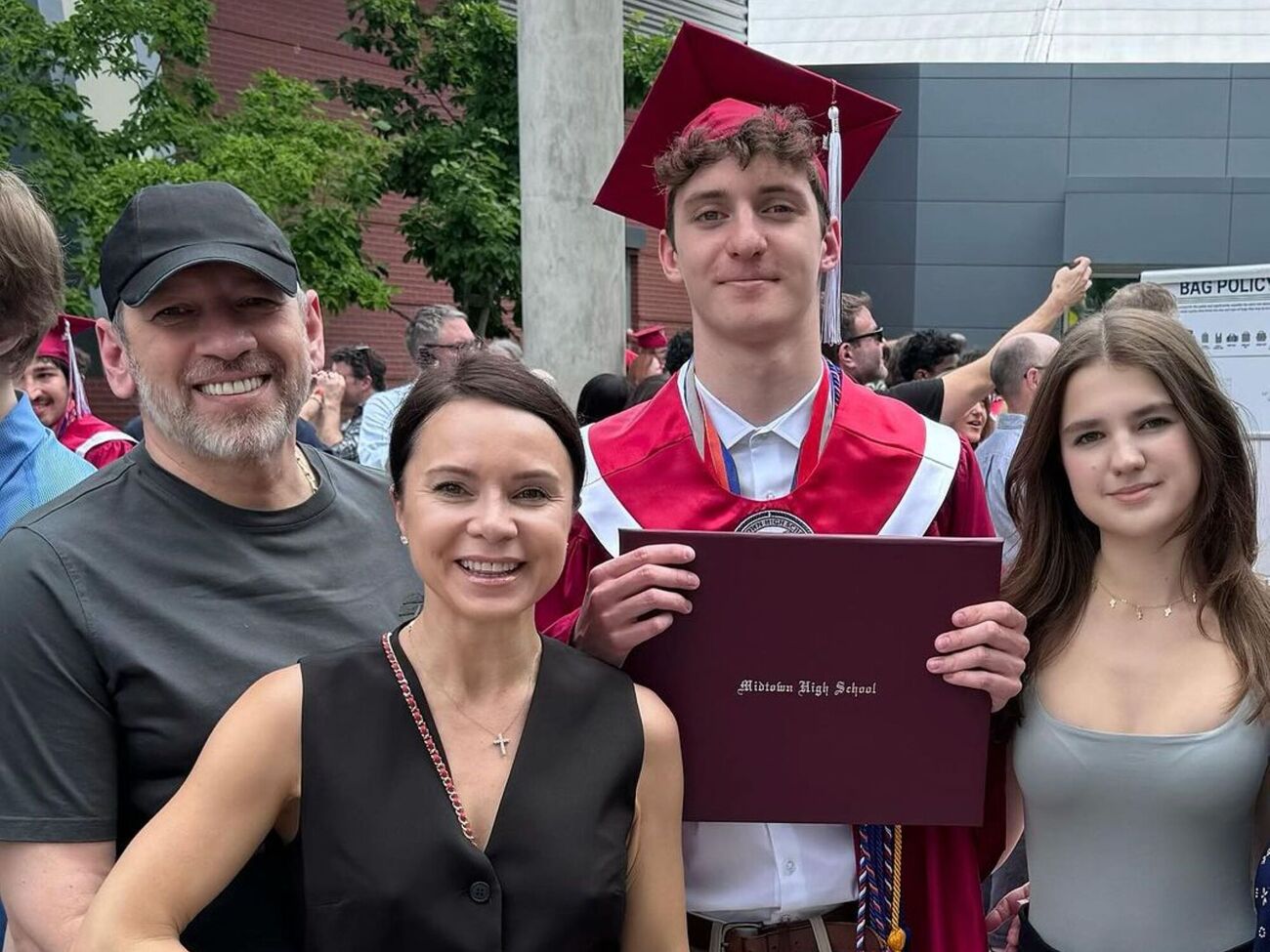 Подкопаева с мужем и детьми живет в США