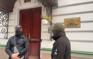 СБУ проводит обыски в Свято-Введенском монастыре