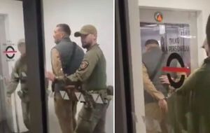 Прикордонник підтвердив, що на українця наділи наручники