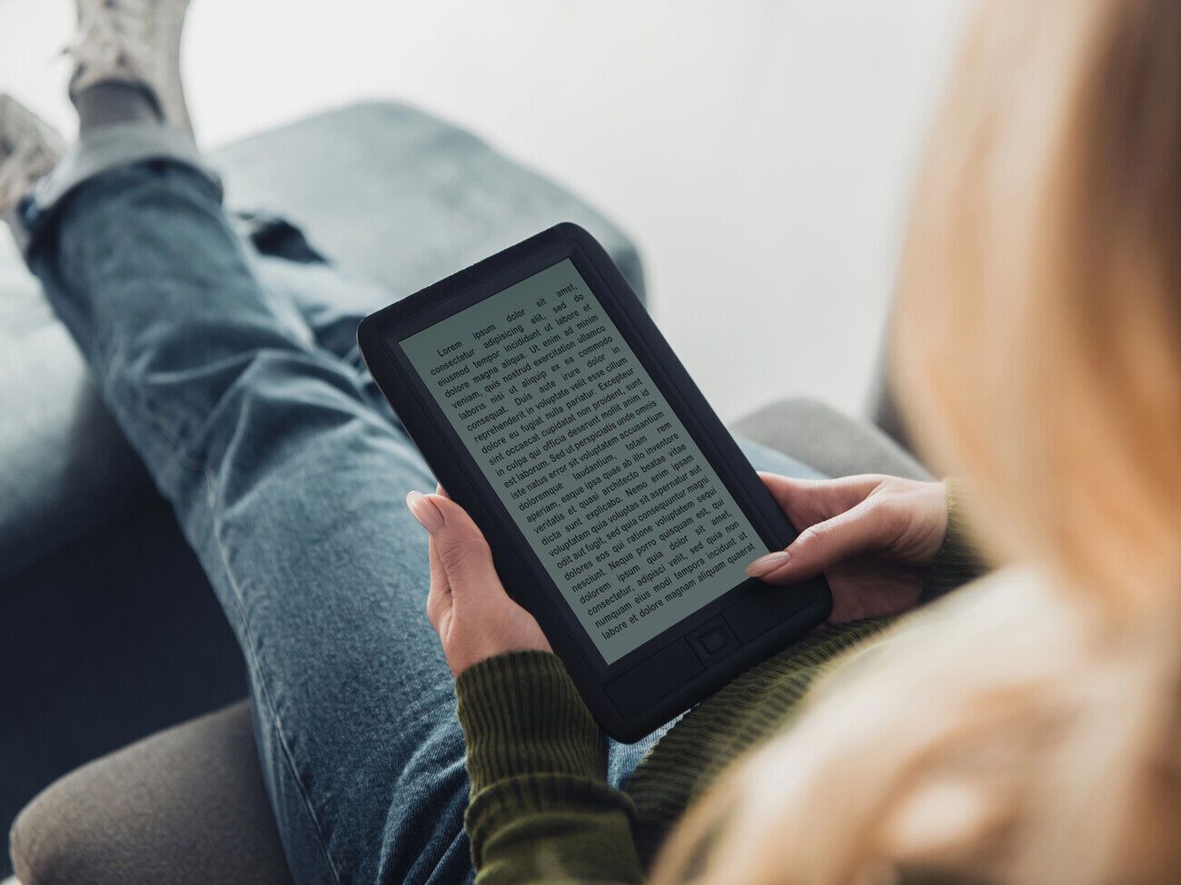 Электронная книга появилась не так давно