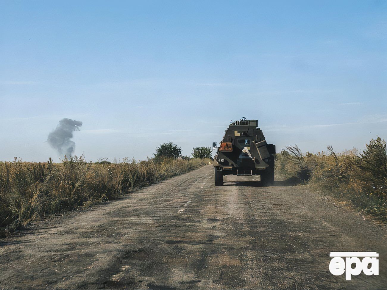 Представитель комендатуры ВСУ Алексей Дмитрашковский сообщил, что украинские силы остановили попытки россиян атаковать ВСУ с флангов