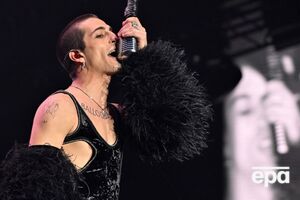 За словами артиста, він поєднуватиме сольну кар'єру з роботою у гурті