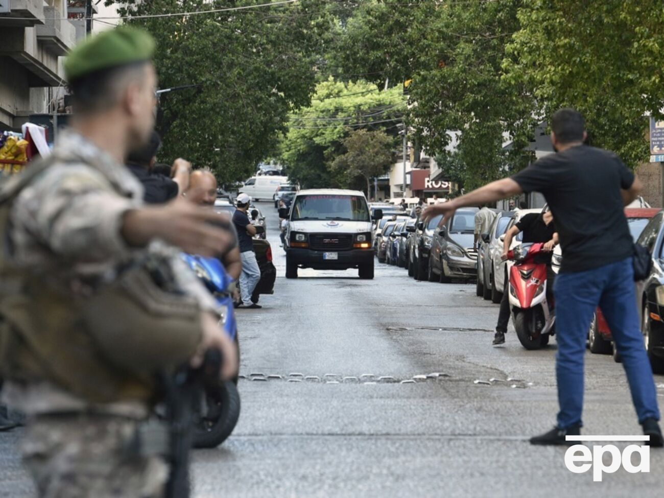 Переносні рації "Хезболла" купила п'ять місяців тому, зазначили ЗМІ