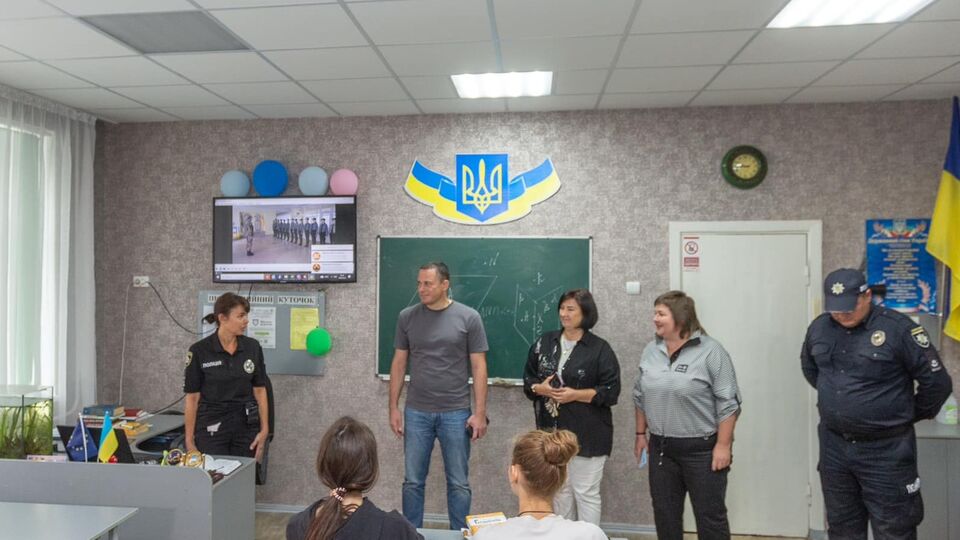 Станом на сьогодні 15 шкіл міста мають шкільного офіцера