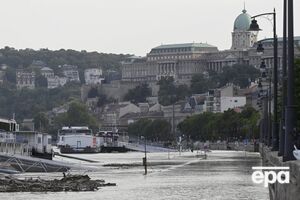 Улицы венгерской столицы ушли под воду