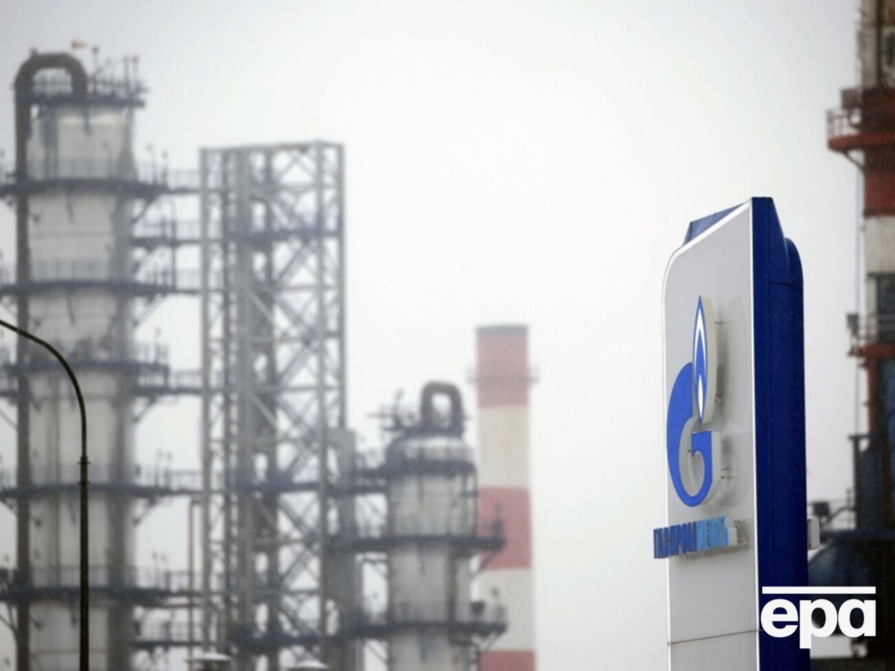 В августе и сентябре 2024 года Россия увеличила перевалку нефти с помощью "теневого флота" до 83%