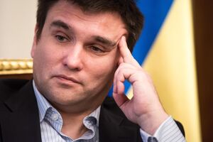 Сікорський запропонував віддати Крим під мандат ООН. Це спроба легітимізації російської власності