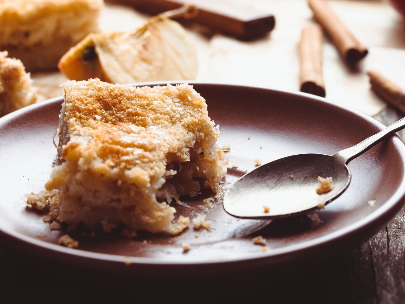 Для насыпного пирога не нужно делать тесто