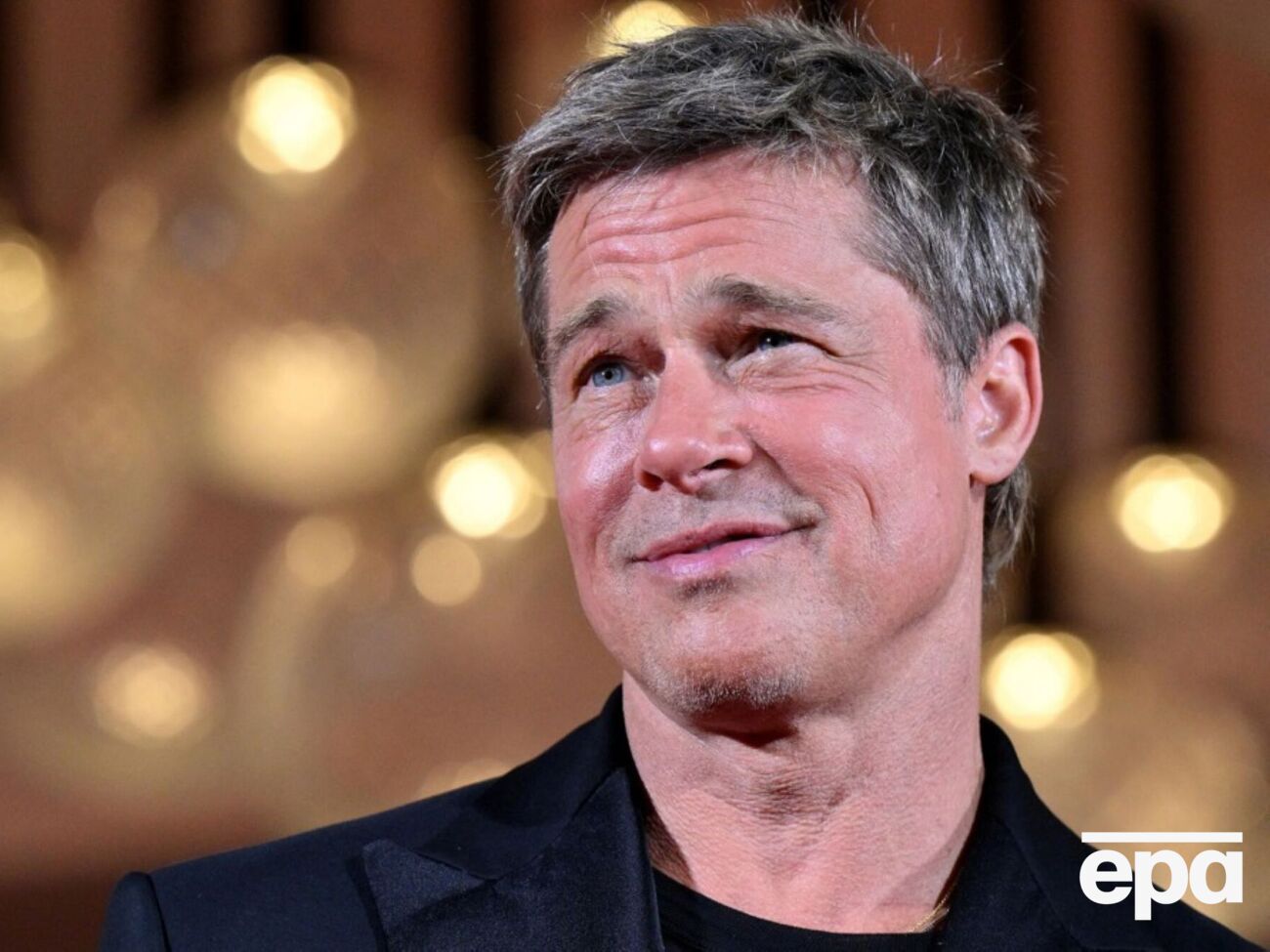 Питт был женат дважды