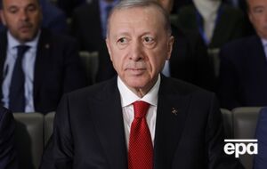 Эрдоган хочет углубить отношения и с Востоком, и с Западом, пишут СМИ