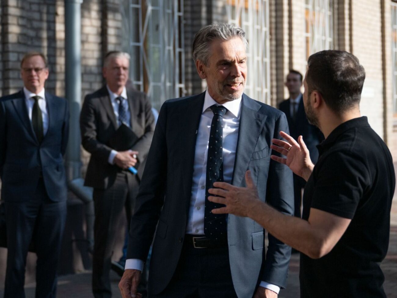 Схооф 2 сентября посетил Украину