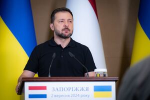 ЗАЭС необходимо возвращать под контроль политическим путем, считает Зеленский