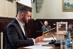 Защита ходатайствовала об изменении обязанностей в связи с исполнением Балогой служебных обязанностей, рассказали в ВАКС