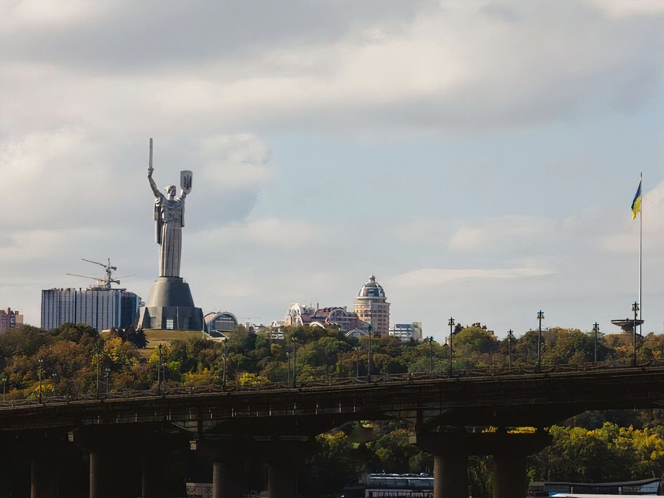 Вероятной причиной ухудшения воздуха в Киеве являются пожары в экосистеме области