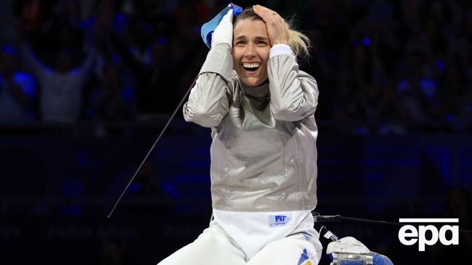 Харлан: Спасибо невероятно креативной и профессиональной команде за то, что сделали это все реальным