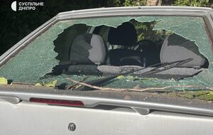 Повреждены три многоэтажки и 72 машины