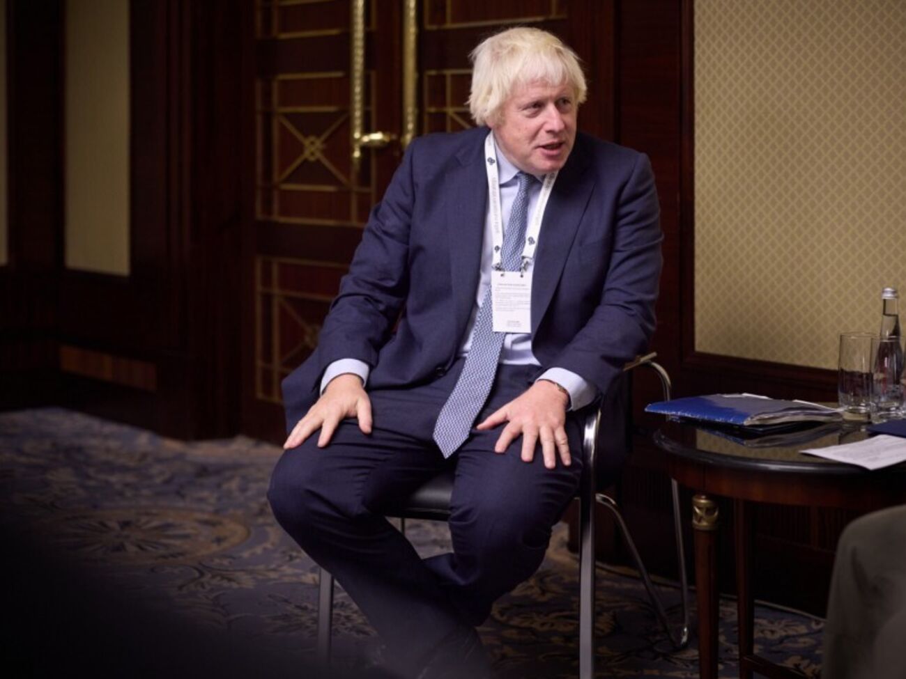 Україну можна запросити приєднатися до НАТО ще до закінчення повномасштабної війни, вважає Джонсон