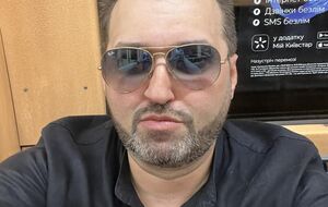 Трамп последовательно вбивает свой рейтинг киянкой в землю