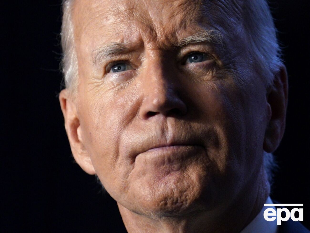 Карпентер не стал прогнозировать, поддержит ли Байден план Зеленского