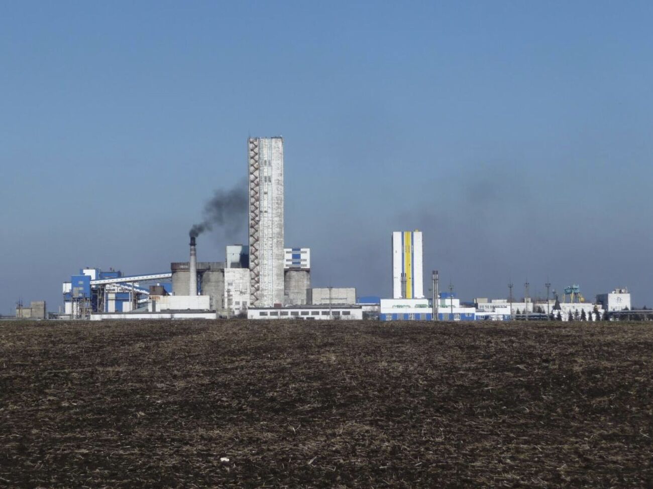 Из-за российского обстрела на территории шахты возник пожар, отметили в Минэнерго