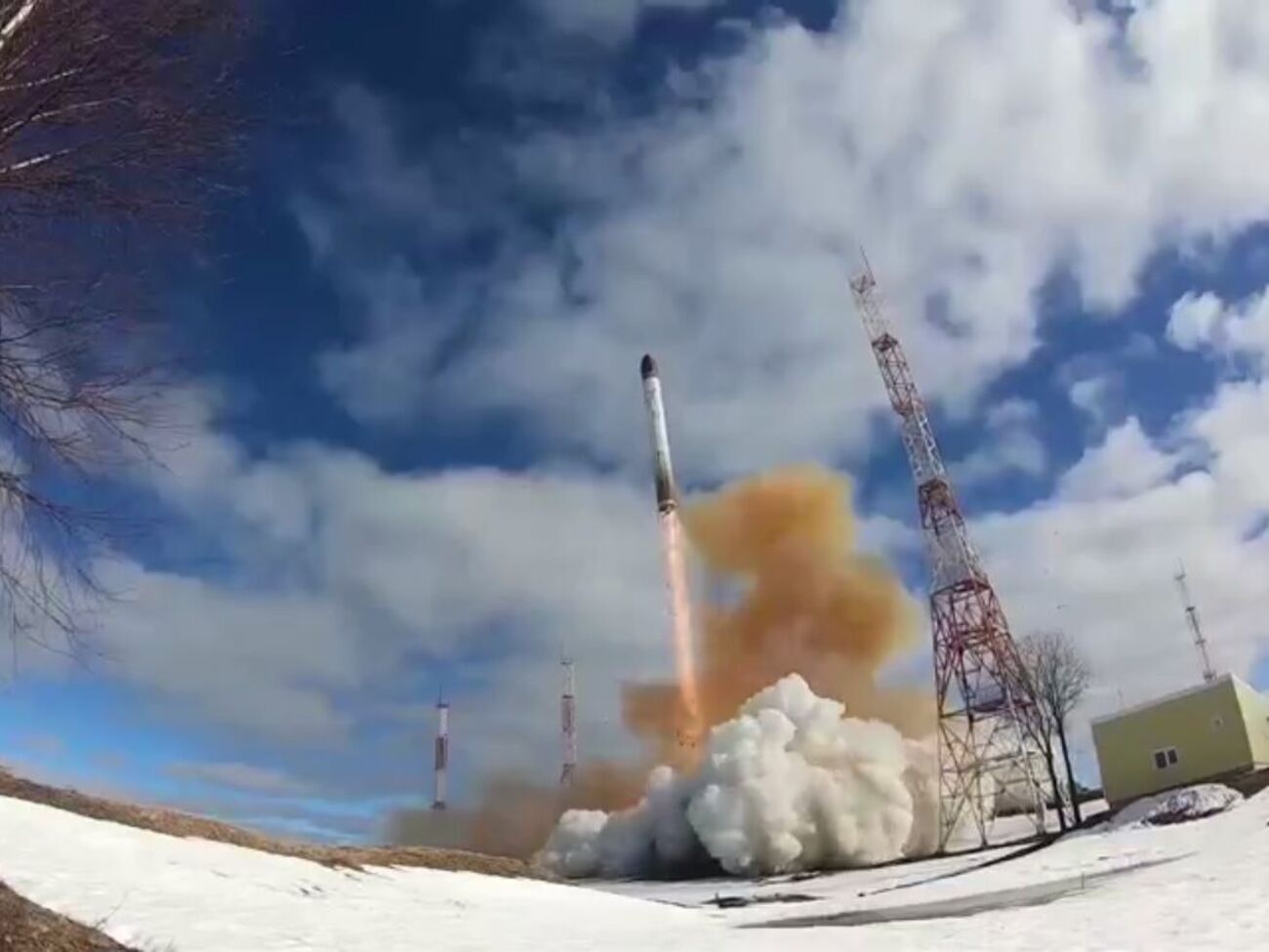 Відомо лише про одне нібито успішне випробування "Сармата"