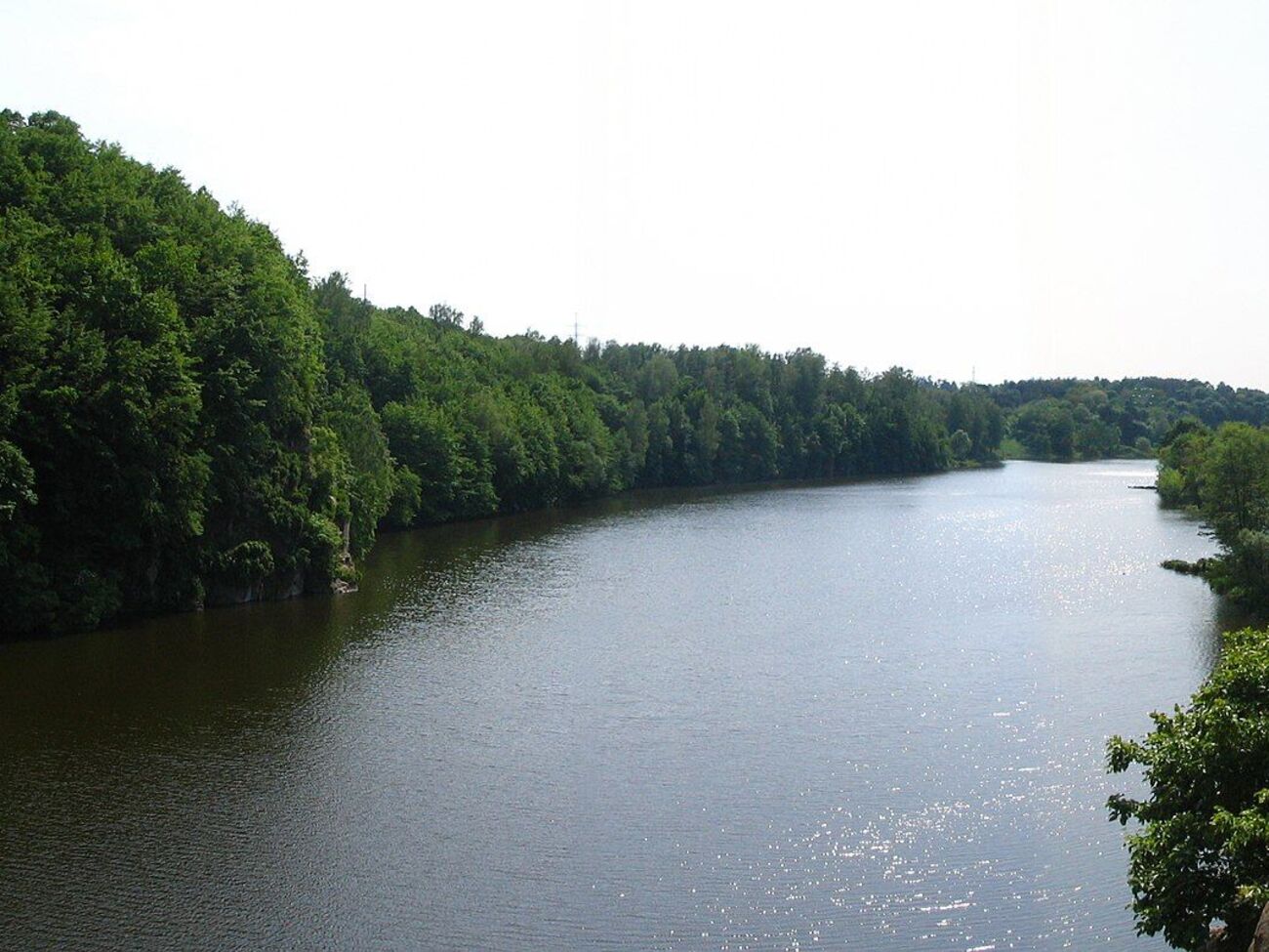 22 сентября на реке Тетерев в Житомире перевернулась лодка, в которой находилось семь человек, рассказали в ГСЧС