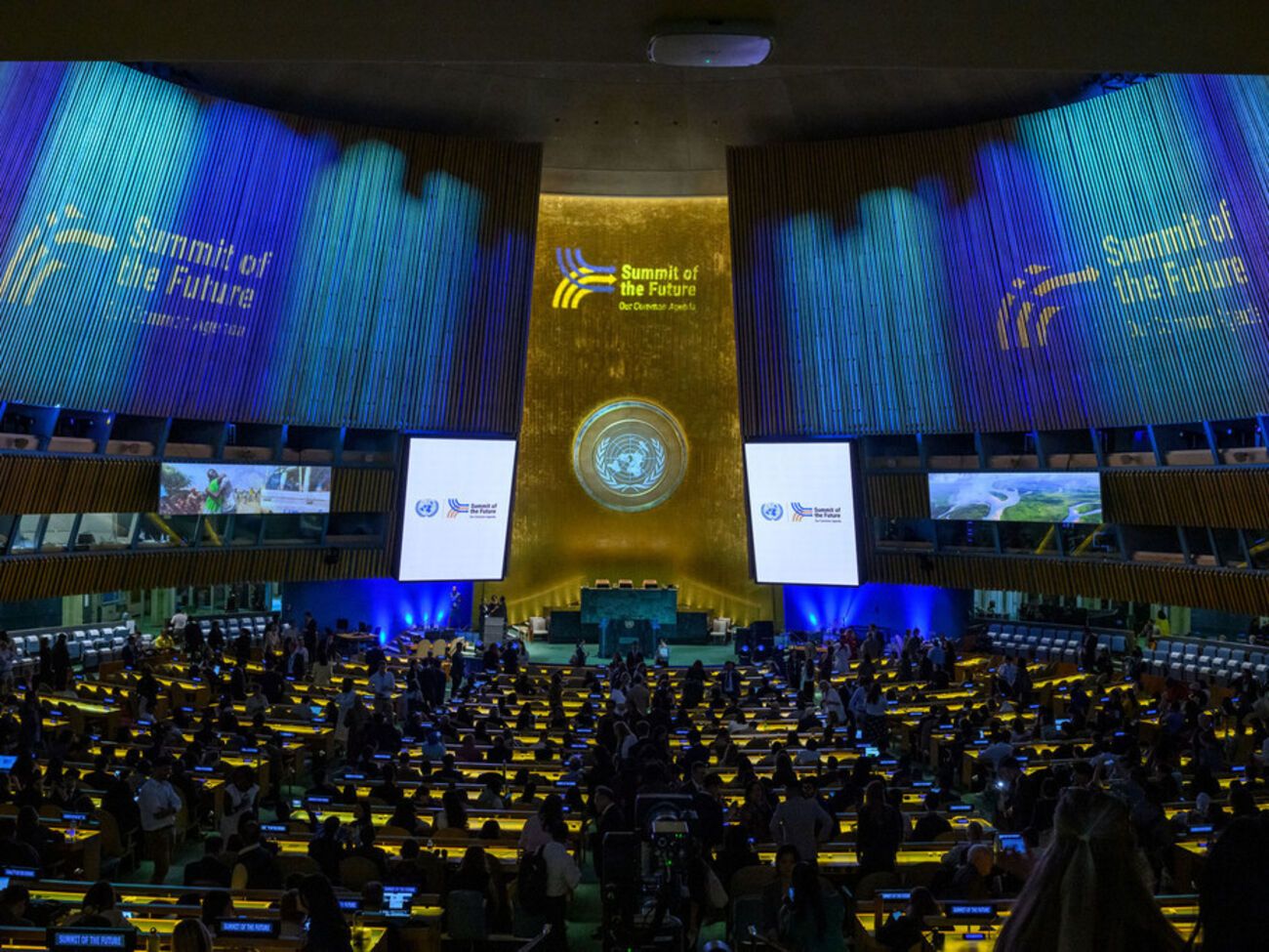 Саммит продлится два дня