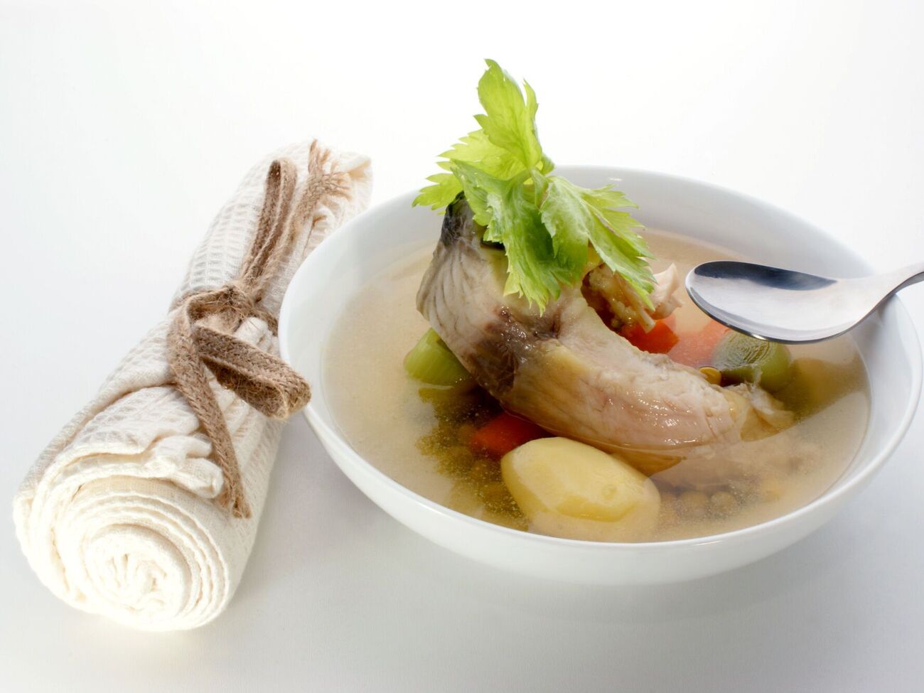 Для рыбного супа подойдет хек или минтай