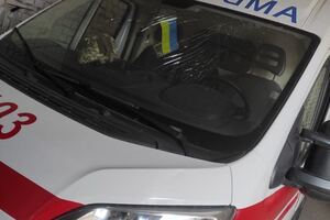 Из-за сброса взрывчатки с БПЛА "скорая", которая направлялась на экстренный вызов, получила повреждения, рассказали в Херсонской ОВА