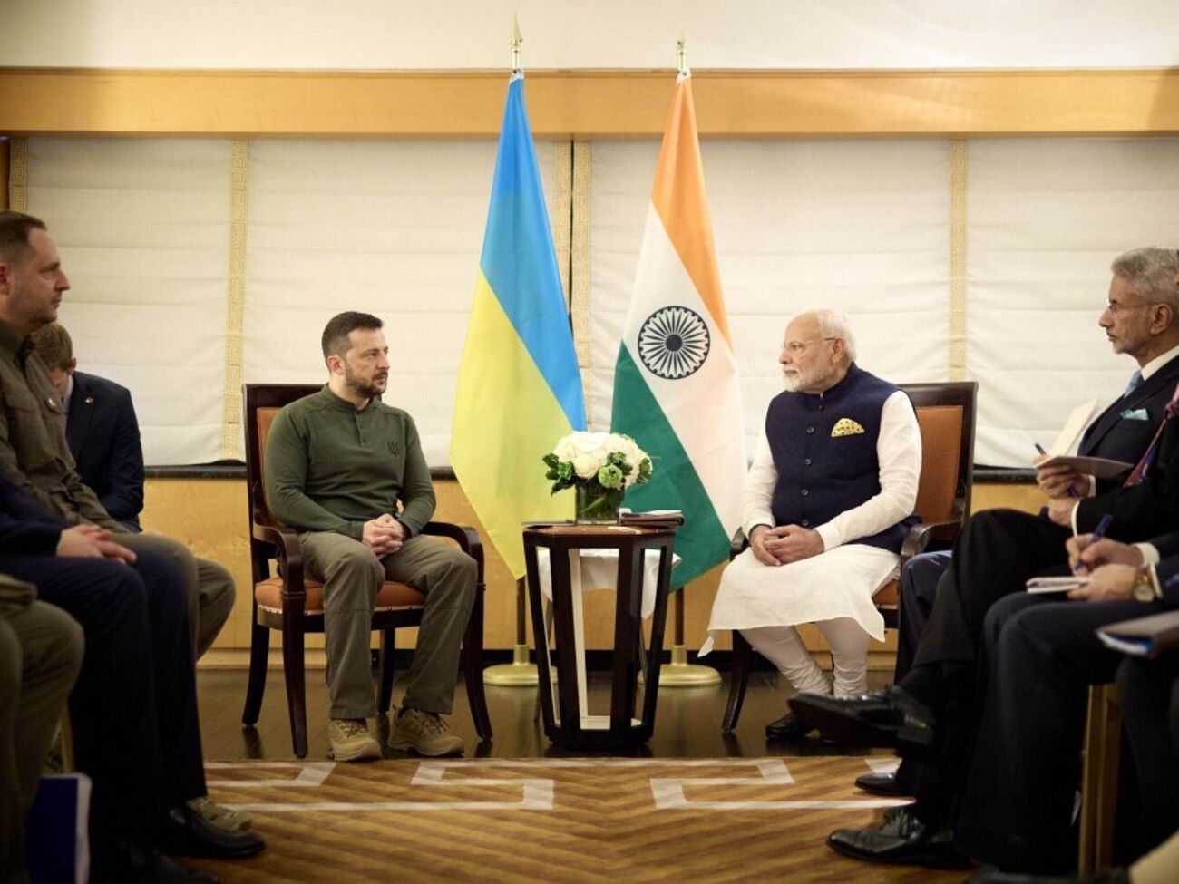 Зеленский сообщил, что они с Моди обсудили подготовку ко второму саммиту мира