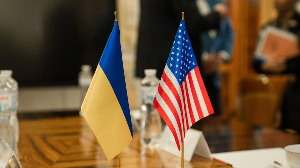 Суму допомоги поділено на два пакети, пишуть ЗМІ
